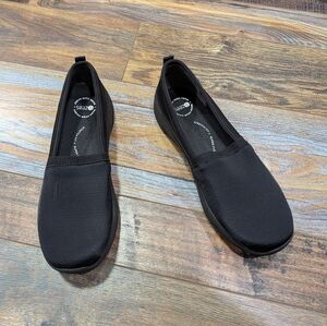 Bzees Lollipop women's slip-on shoes Black Size 10